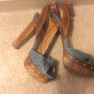 Jeans and leather Guess Platforms
